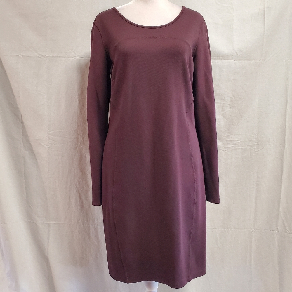 Athleta Illusion Ponte knit Plum brown deep v back bodycon Athleisure Dress M